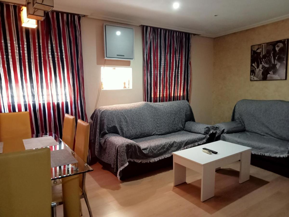 Alojamiento Esencia I Jaen Ngoại thất bức ảnh